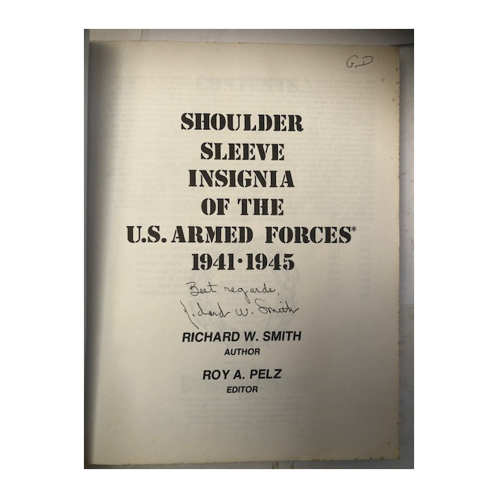 Livre Shoulder Sleeve Insignia of the U.S.Armed Forces 1941.1945 par R.W. Smith et21