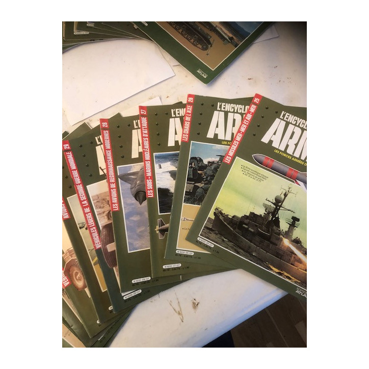 Lot Revues L'Encyclopédie des armes - lot de 27 revues