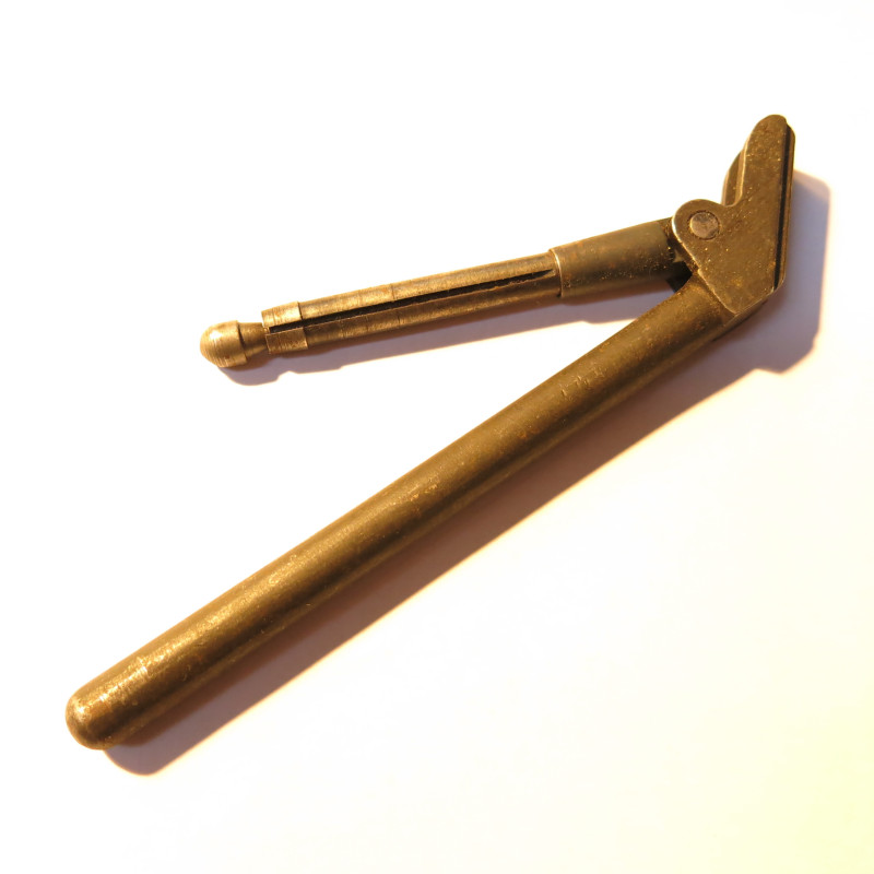 12.7 extracteur etui