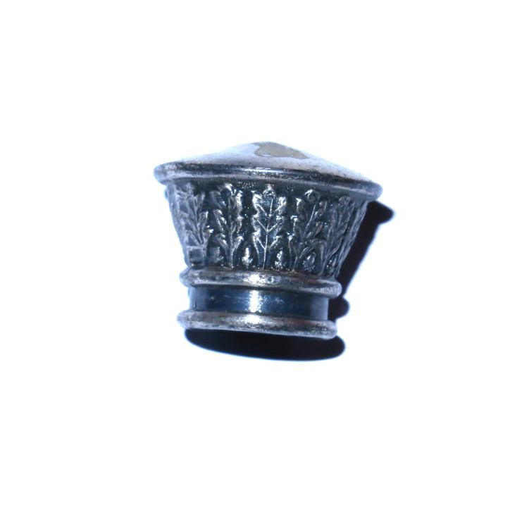 Pommeau  de dague Wh  repro 