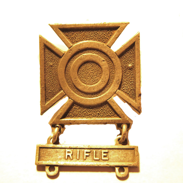 Badge qualification Sharpshooter rifle argent US Army  ref 60 bo 5