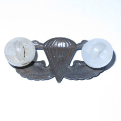 Brevet de parachutiste métal ARVN ref 84 bo5