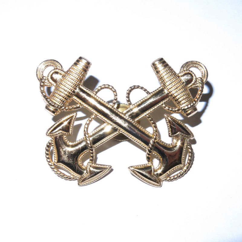 Insigne métal de casquette US Navy ref 45 bo5 