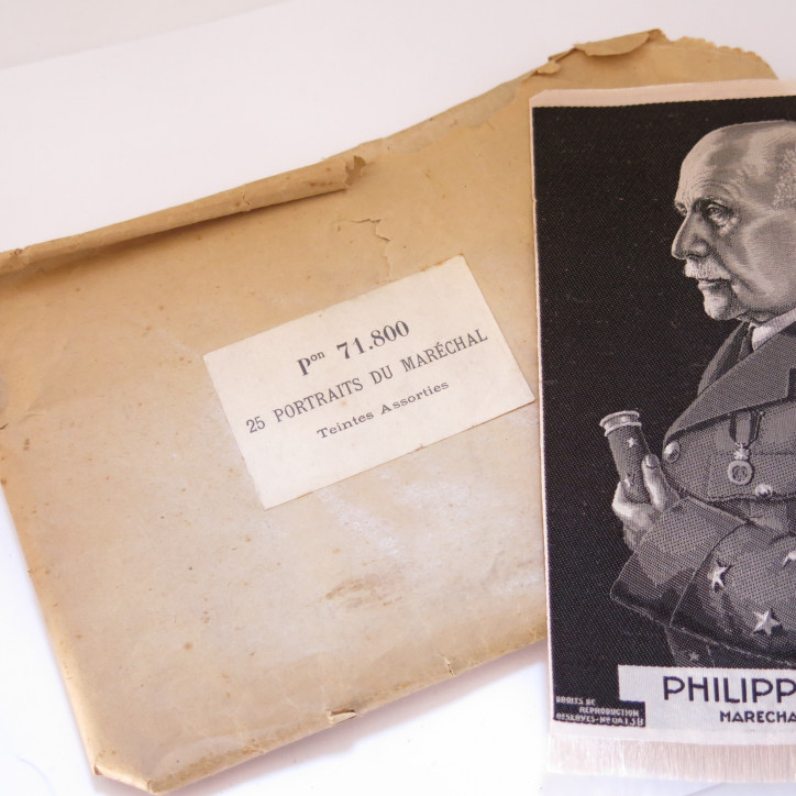 Portrait Marechal Petain original  tissu bevo 1942