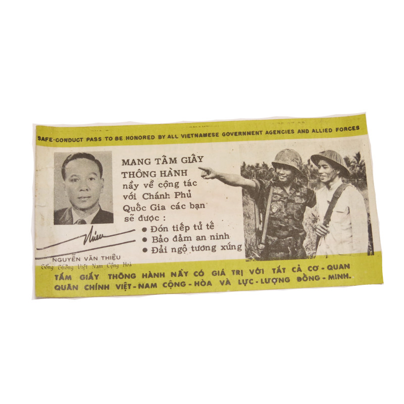 Tract Safe conduct pass original US Vietnam