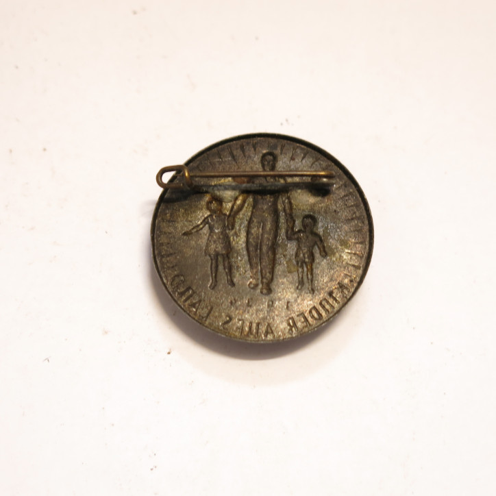 Insigne de journée  Allemande kinder aufs land ref R 7 bo 43