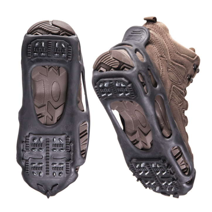 Couvre chaussure à crampons