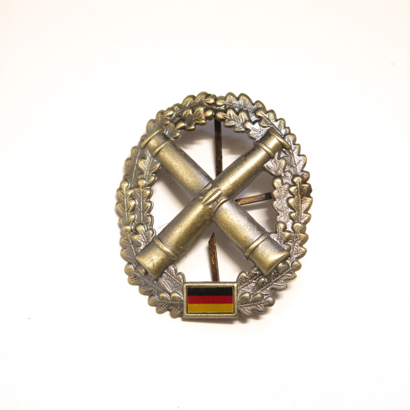 Insigne de casquette Bundeswehr artillerie  ref bo 115 bis