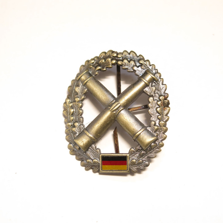 Insigne de casquette Bundeswehr artillerie  ref bo 115 bis