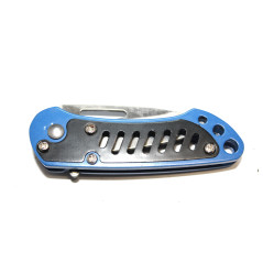 Couteau 440 Stainless noir et bleu