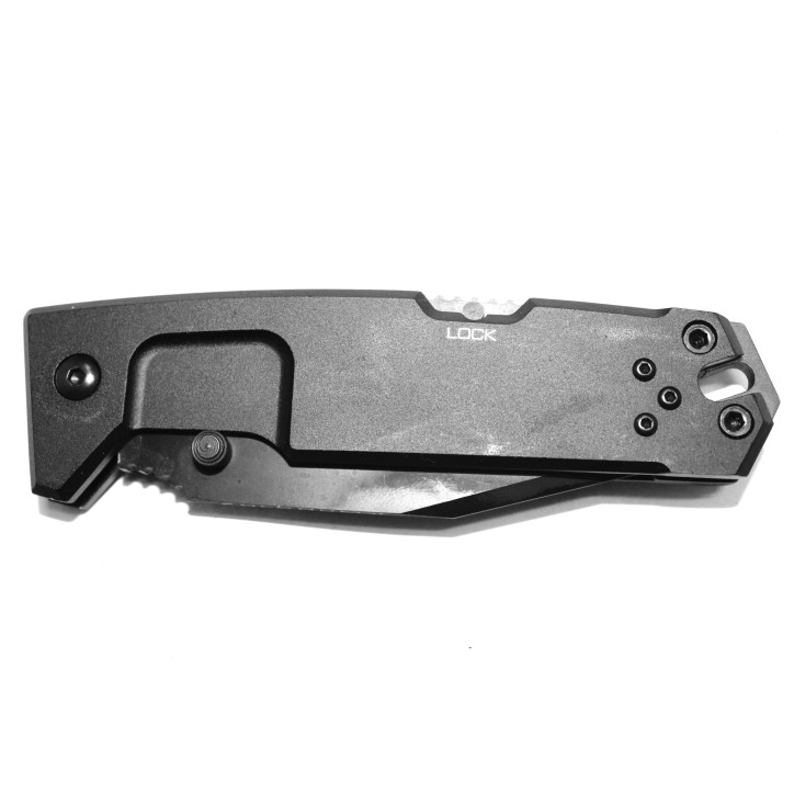 Couteau pliant Extremaratio 58 HRC