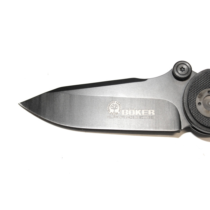 Couteau pliant Böker avec manche antidérapant