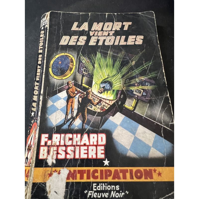 Livre La mort vient des étoiles par Richard Bessiere