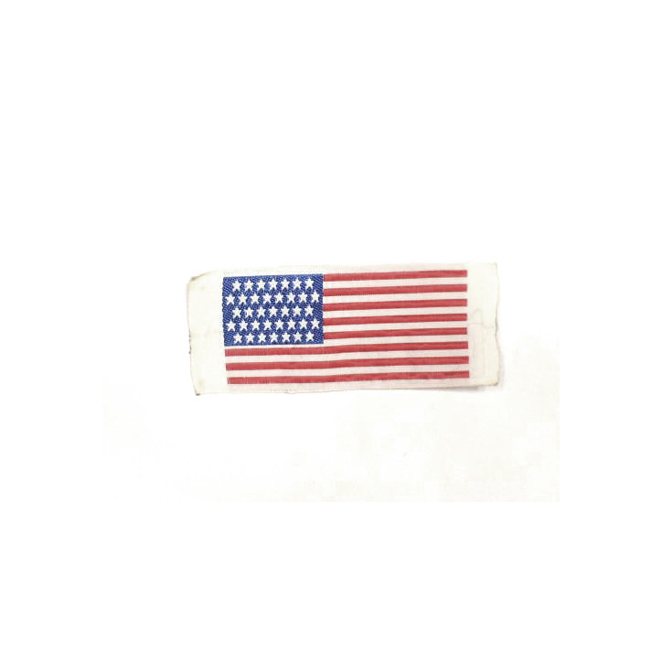Petit drapeau pour manche US  tissu  Dimension 8 x 3 cm ref bo 159