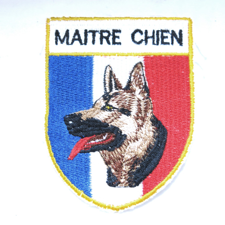 Ecusson tissu Maitre chien dimension 6.5 x 9 cm ref bo 158