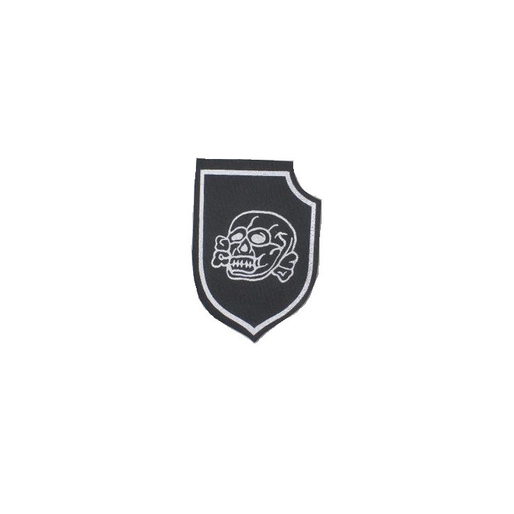 Insigne Allemand tissu Totenkopf ref bo 177