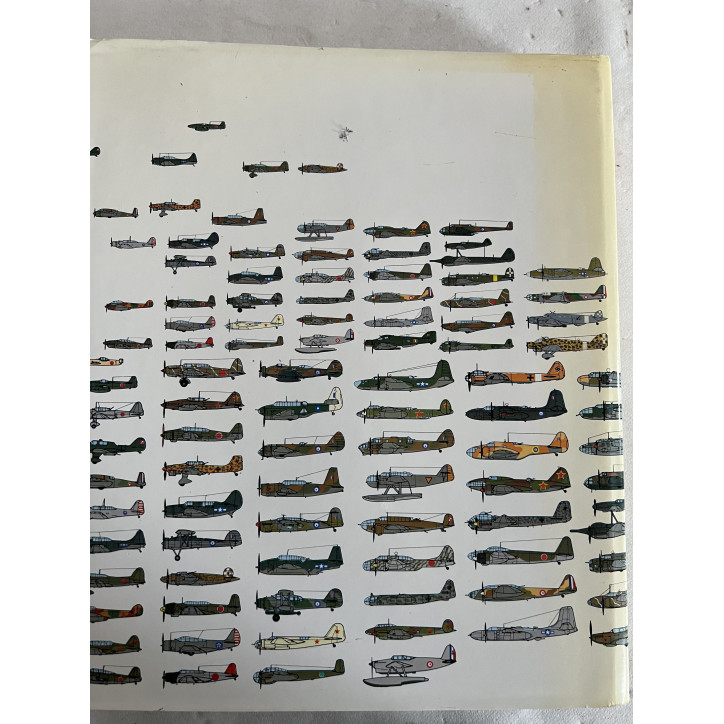 Encyclopédie Mondiale des avions militaires de E. Angelucci
