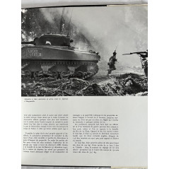 Très bel album Les Armes a Feu de Dudley Pope 