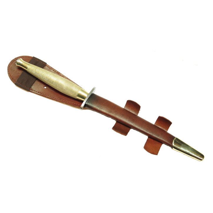 Fairbairn english dagger with brown scabbard
