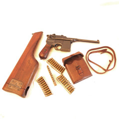 Pochette cuir pour 4 lames chargeur pistolet C96 Mauser 1912 ou 1916 