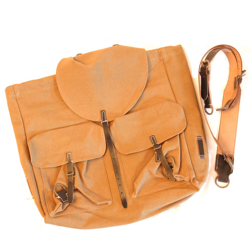 Sac a dos Allemand WH 1940 avec bretelles ref mil 22
