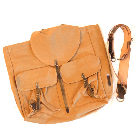 Sac a dos Allemand WH 1940 avec bretelles ref mil 22