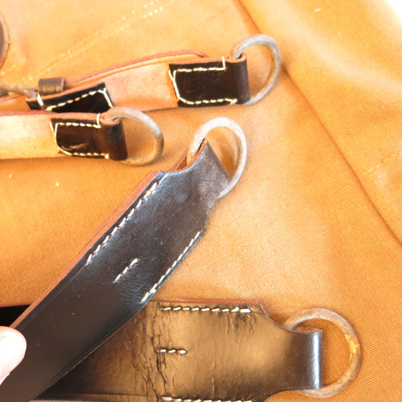 Sac a dos Allemand WH 1940 avec bretelles ref mil 22