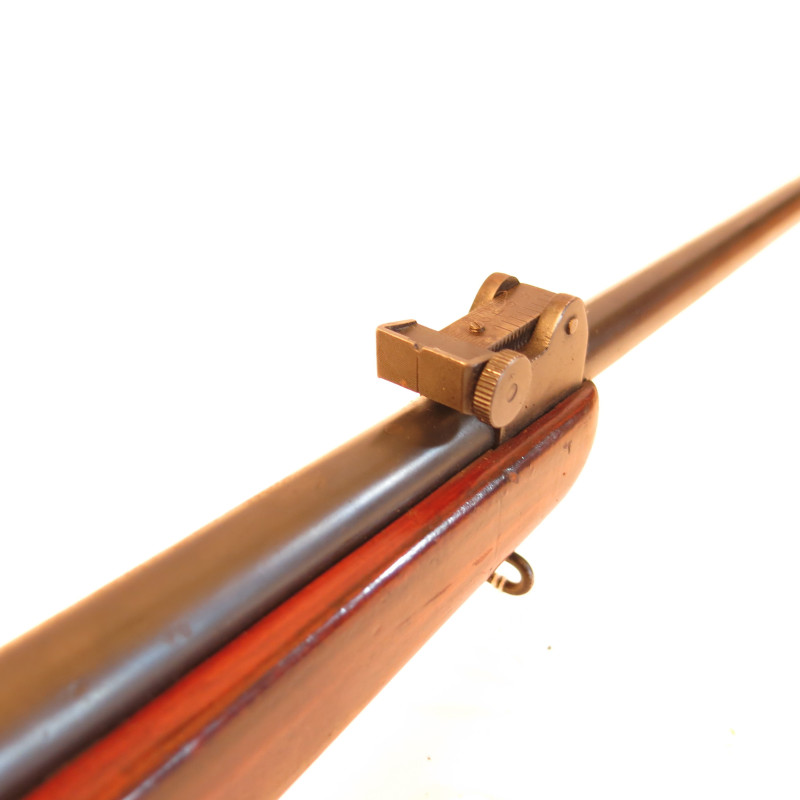 Carabine  Enfield en calibre 8 x 57 Mauser  categorie C 