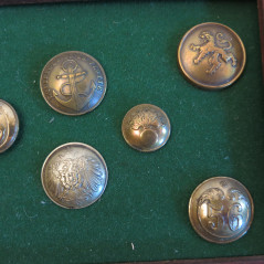 Lot de 8 boutons sut tableau ref ta 443