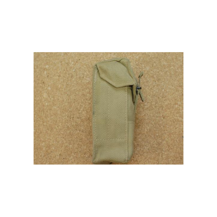 Porte chargeur pour 6 chargeurs  20 coups UZI  pour 6 mag 