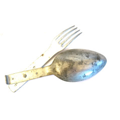 Couvert Allemand acier ref co 78 box 209