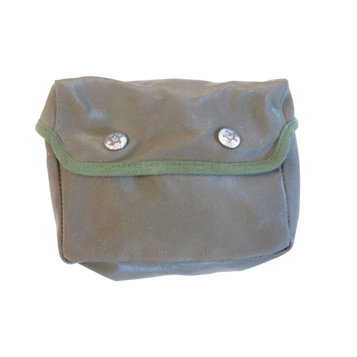 Porte pansement  Viet cong en tissu impermeable 