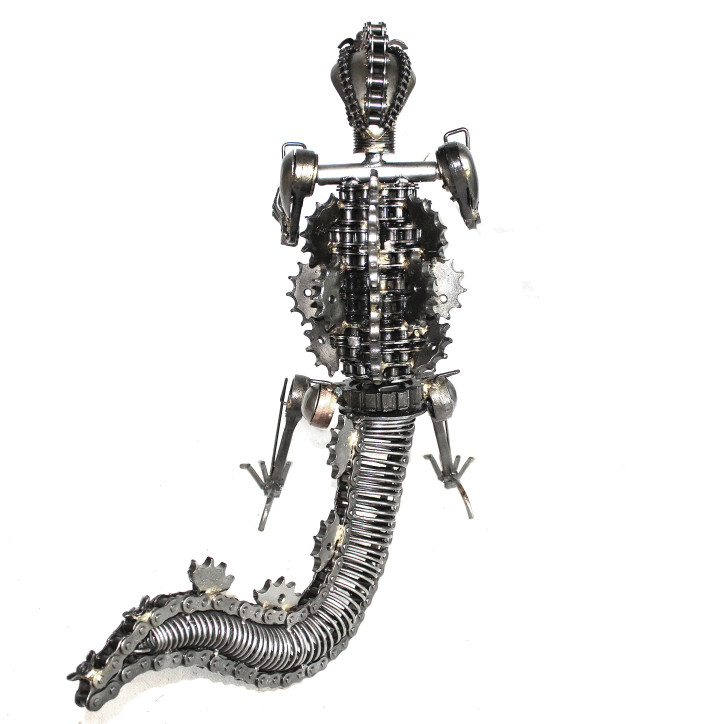 Statuette métallique de Godzilla