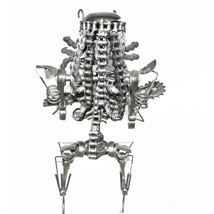 Statuette métallique du Predator avec sa hache