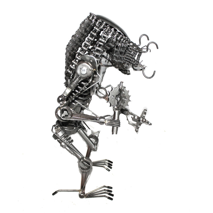 Statuette métallique du Predator avec ses massues