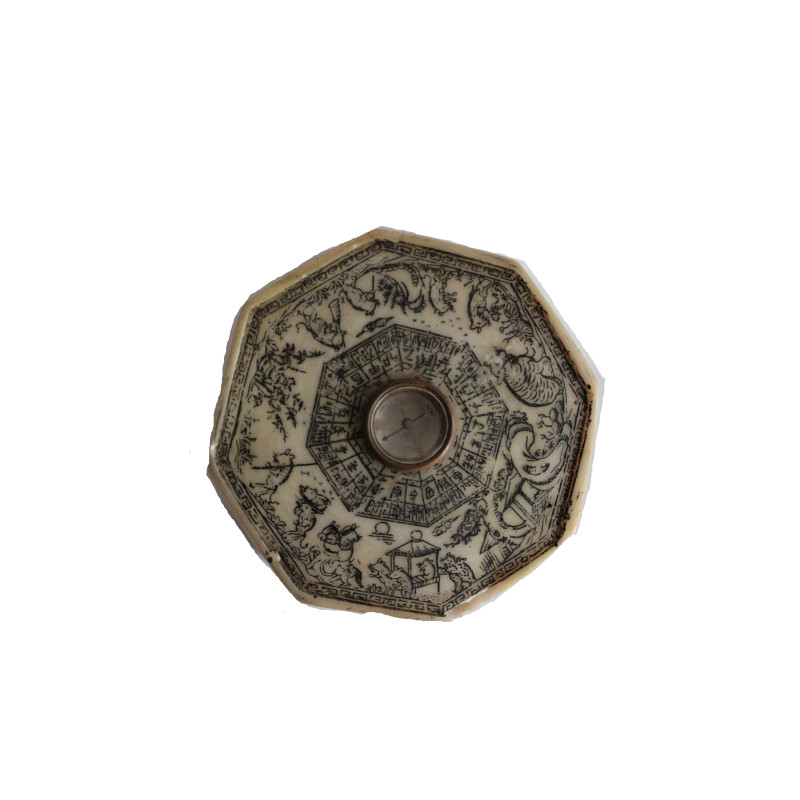 Boussole astrologique d'Asie du 19eme siècle pierre Blanche