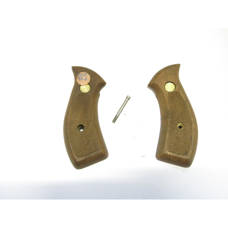 Paire de plaquettes revolver ERMA EGR 77     bo 12 2022
