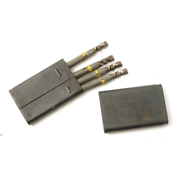 Boite metal  pour 5 crayons allumeurs Anglais 39/45 