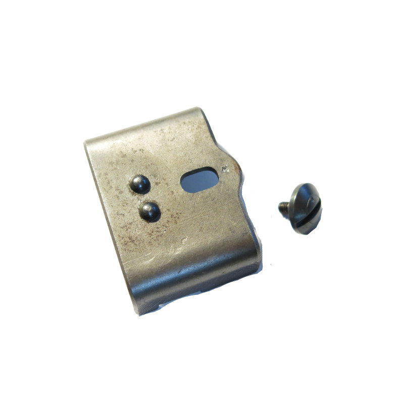 Piece de fermeture de capot MG 34 