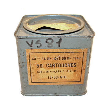 Boite vide en métal de 50 cartouches pour Obus de 60 mm de 1953