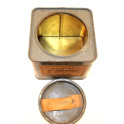 Boite vide en métal de 50 cartouches pour Obus de 60 mm de 1953