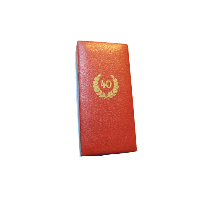 Boite originale pour médaille croix or 40 ans service WH Réf bo 11