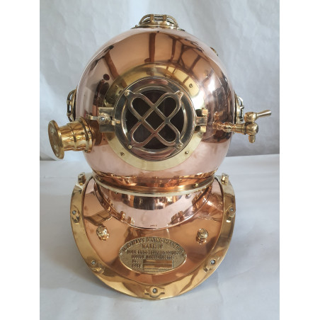 Casque de Scaphandrier US Navy MK IV