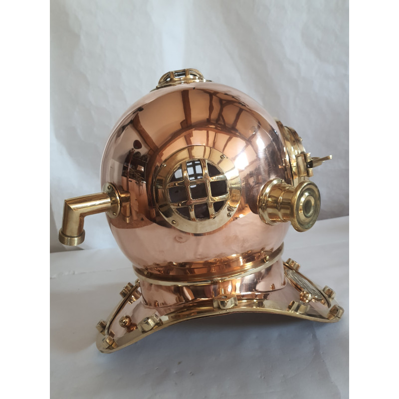 Casque de Scaphandrier US Navy MK IV