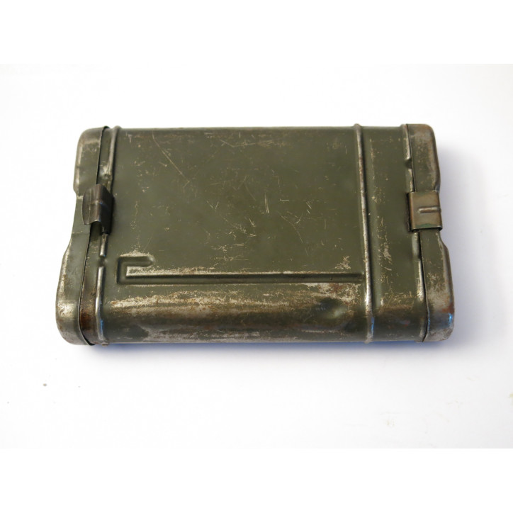 Boite de nettoyage metal pour fusil Mauser ref bo 47