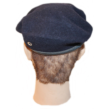 Béret de cavalerie française avec son insigne