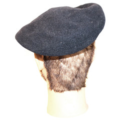 Béret de l'infanterie de l'AF avec son insigne