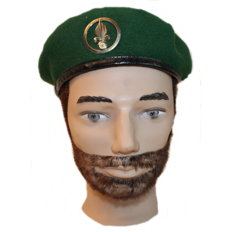 Béret de la légion étrangère détachement de Mayotte avec sa flamme