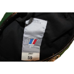 Béret de la légion étrangère détachement de Mayotte avec sa flamme