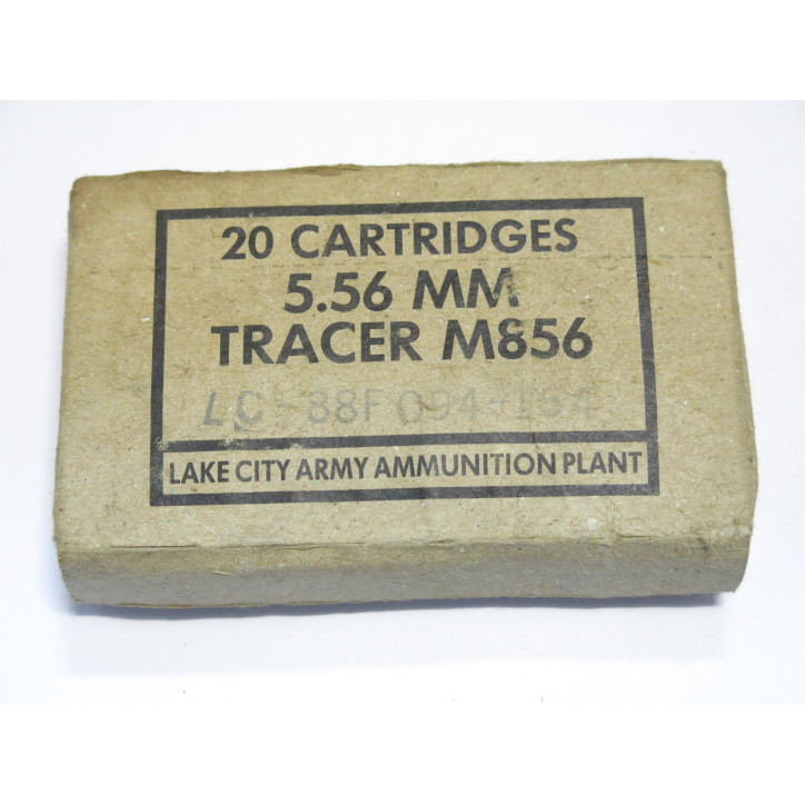 Boite  vide cartouches calibre 5.56 tracante M 856 ref c 60 